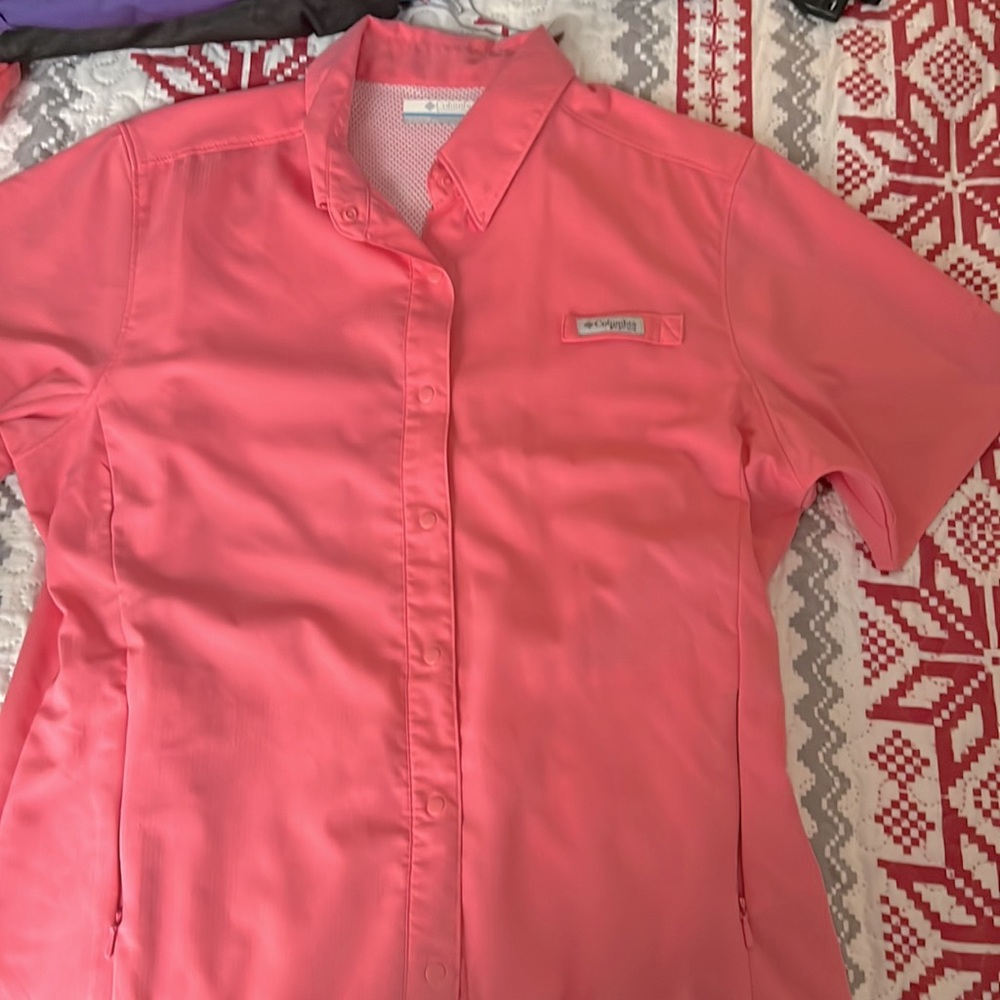 Pink, Columbia, PFG button up shirt